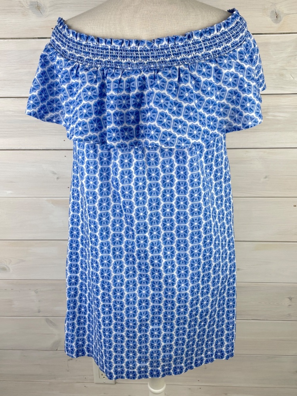Vineyard Vines Blue Ruffle Elastic Shoulder Sleeveless Dress Womens Size Medium - Picture 3 of 7